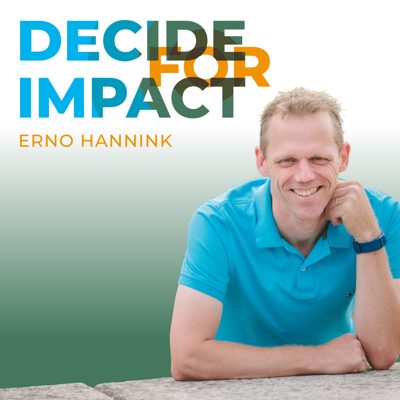 Cover van Decide for Impact podcast